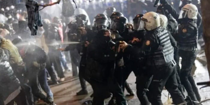 Protestoculara işkence